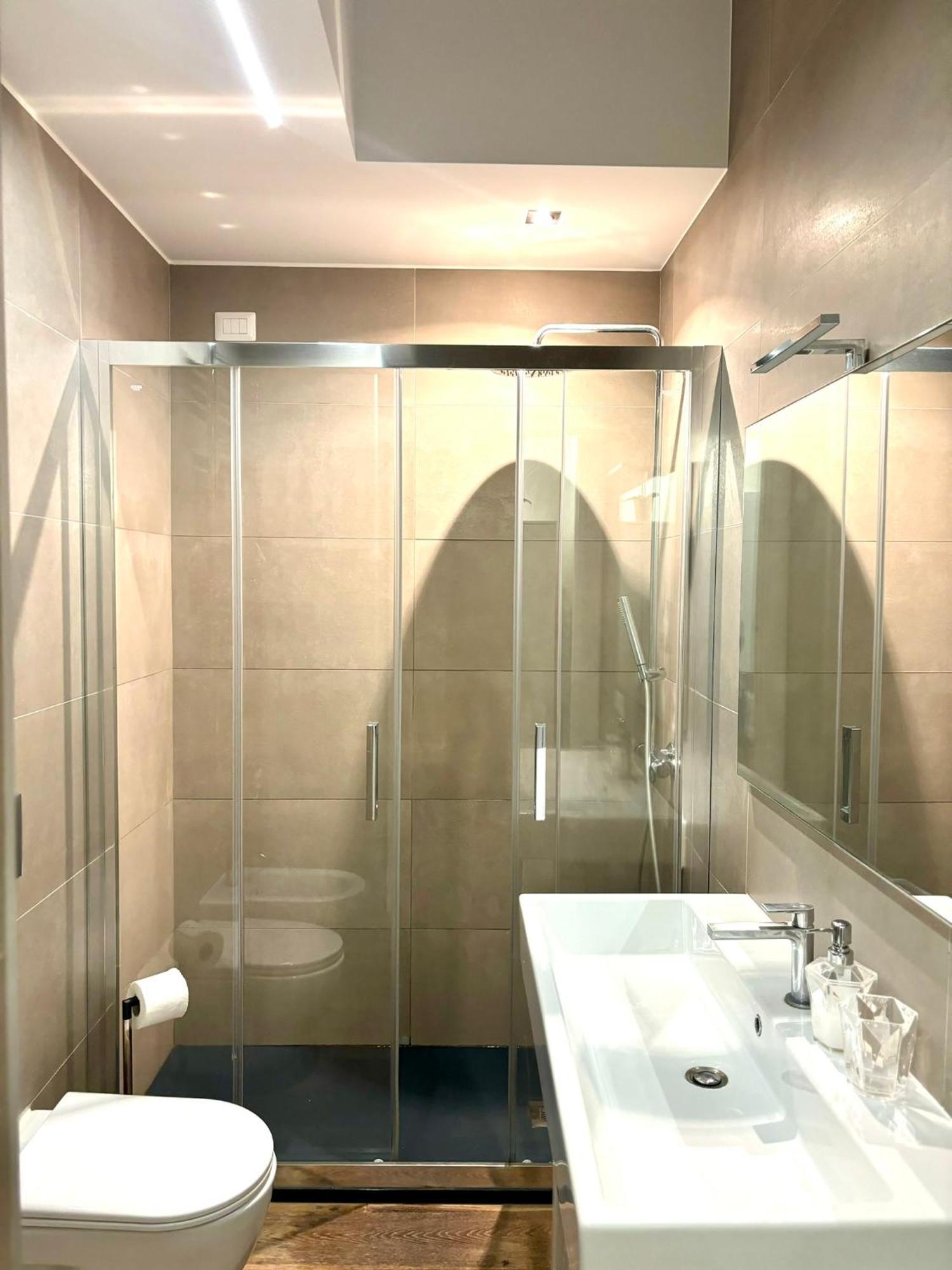 Matilda House Eur 4 Posti Letto Apartman Róma Kültér fotó